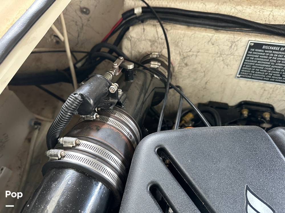 Slide: The Image of Rinker Captiva 282 BR 2003 - 15501600