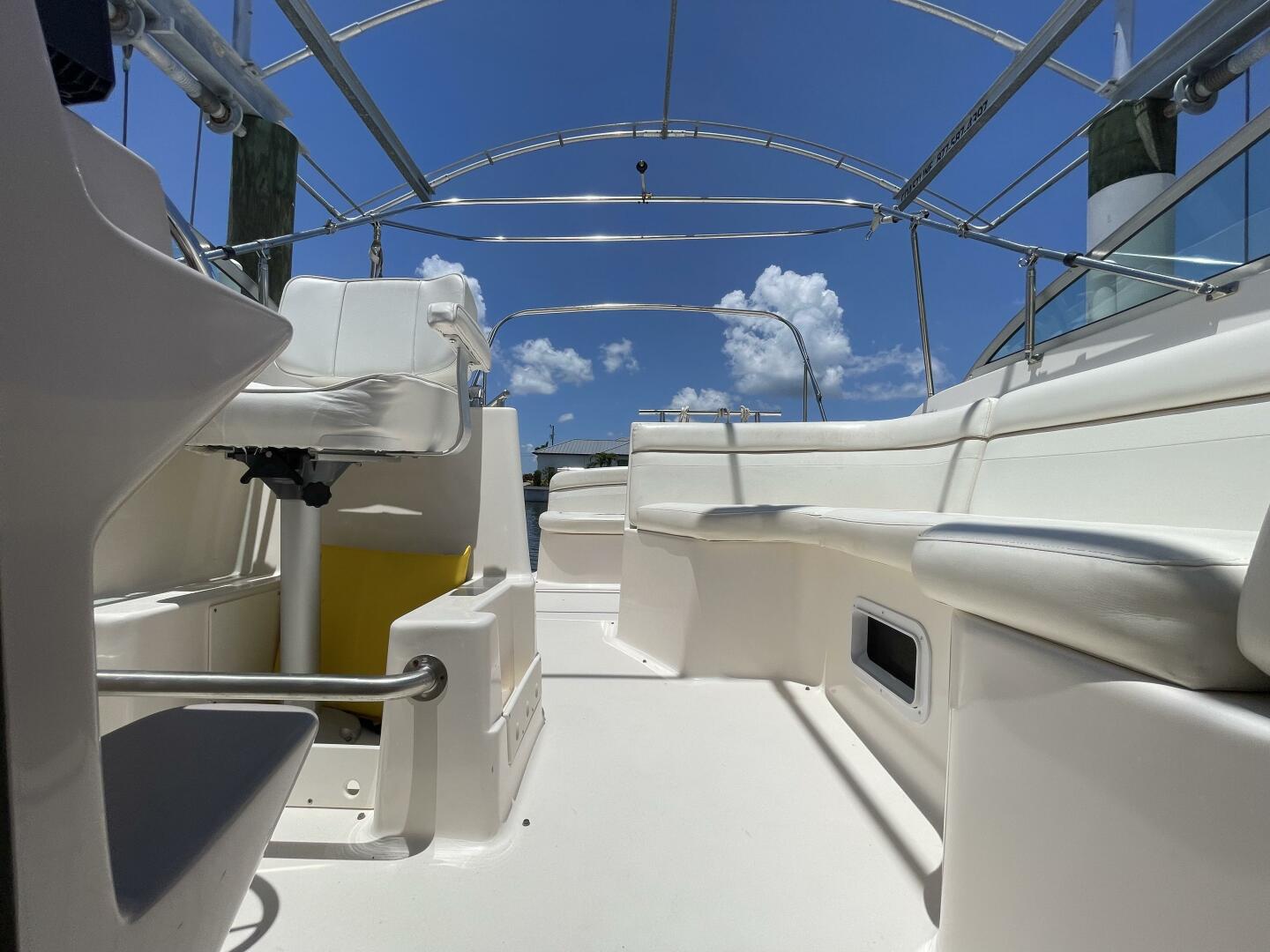 Slide: The Image of Rinker Fiesta Vee 2004 - 4394011