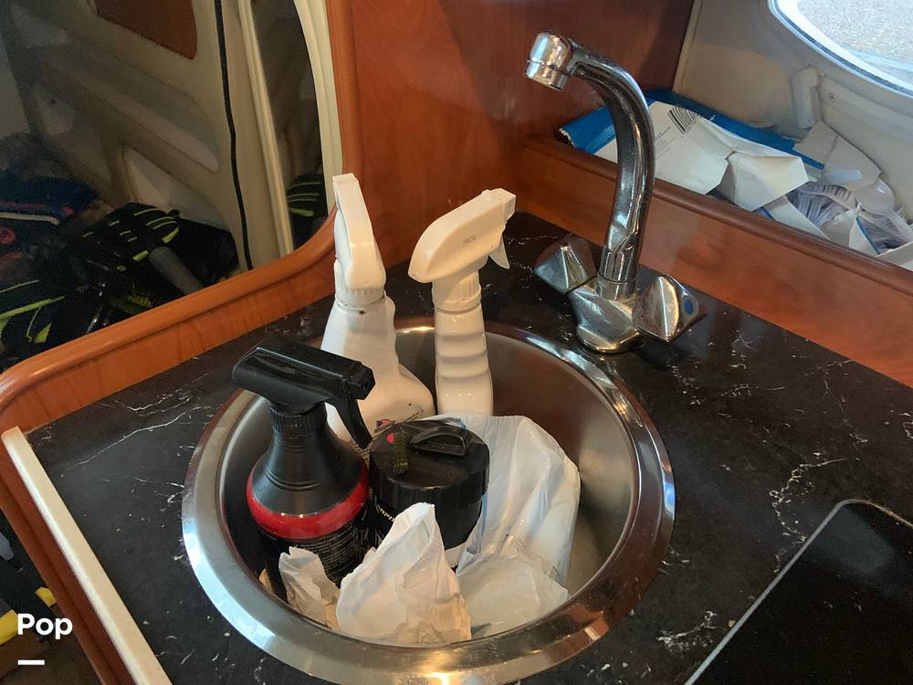 Slide: The Image of Rinker Fiesta Vee 270 2003 - 120