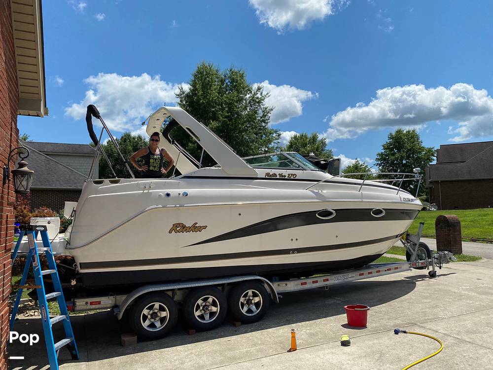 Slide: The Image of Rinker Fiesta Vee 270 2003 - 166