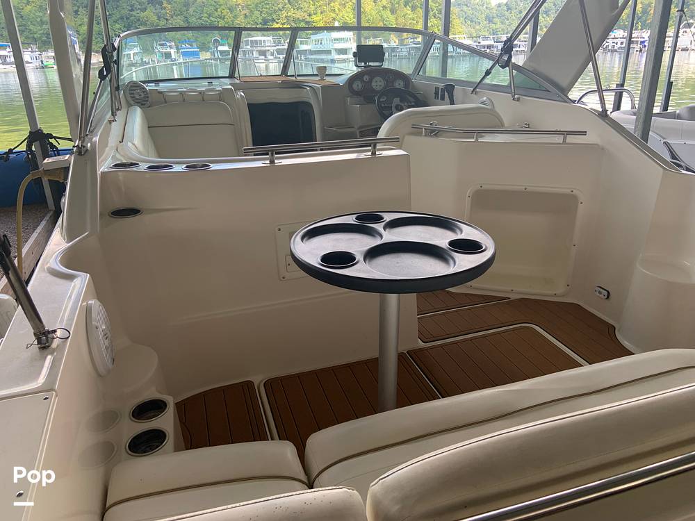 Slide: The Image of Rinker Fiesta Vee 270 2003 - 17