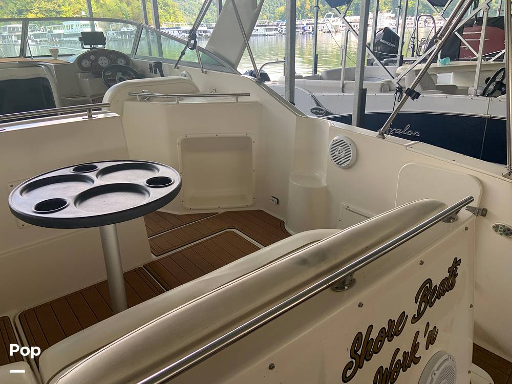 Slide: The Image of Rinker Fiesta Vee 270 2003 - 18