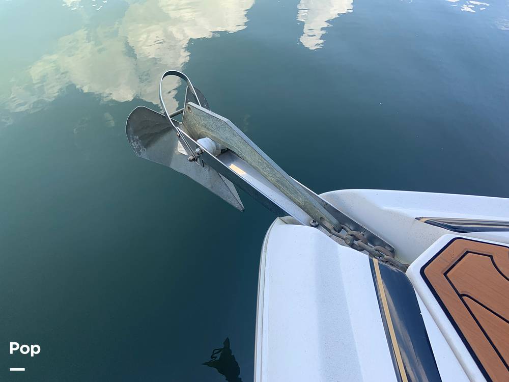 Slide: The Image of Rinker Fiesta Vee 270 2003 - 28