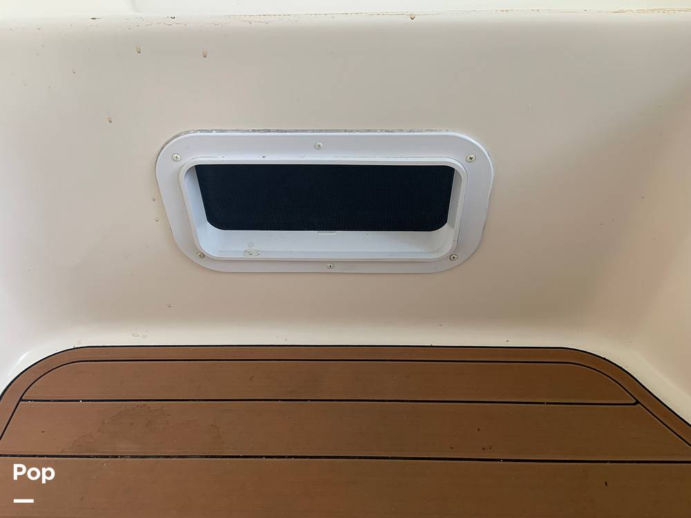 Slide: The Image of Rinker Fiesta Vee 270 2003 - 50