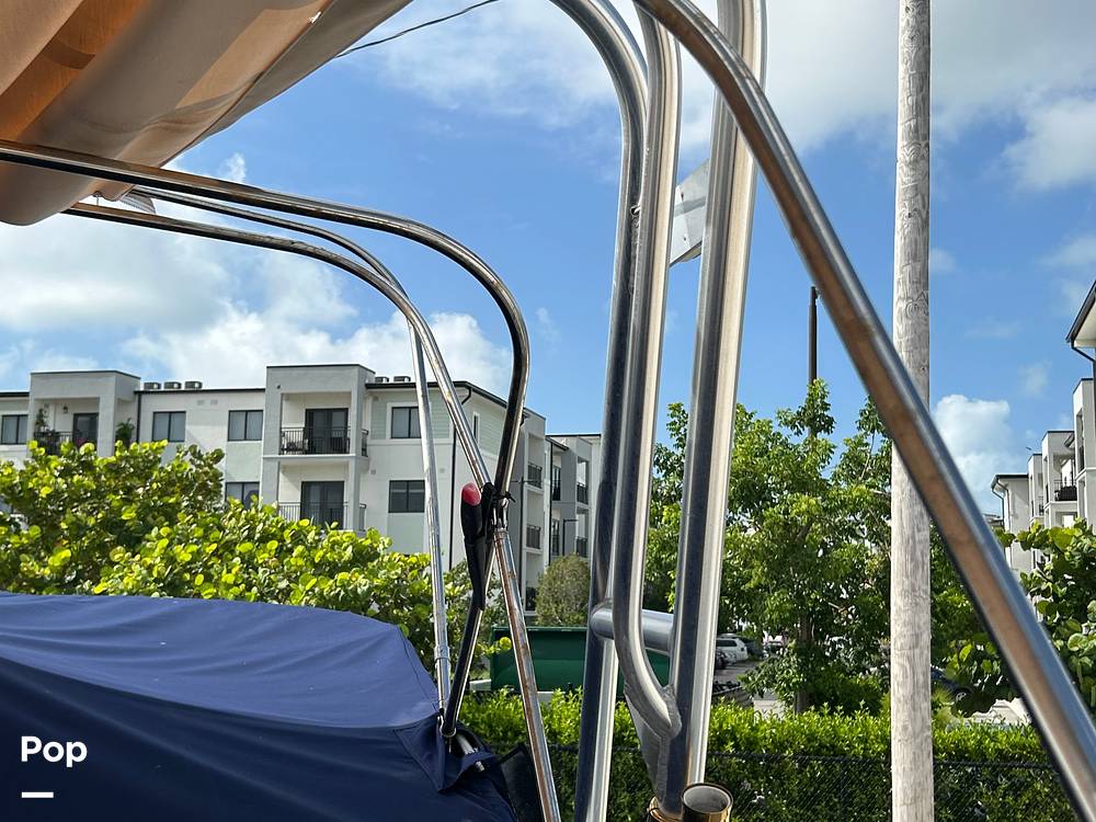 Slide: The Image of Rinker Fiesta Vee 270 2006 - 15662174