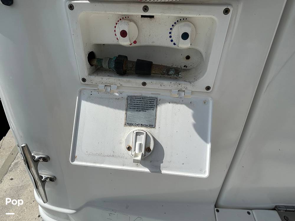 Slide: The Image of Rinker Fiesta Vee 270 2006 - 15662186