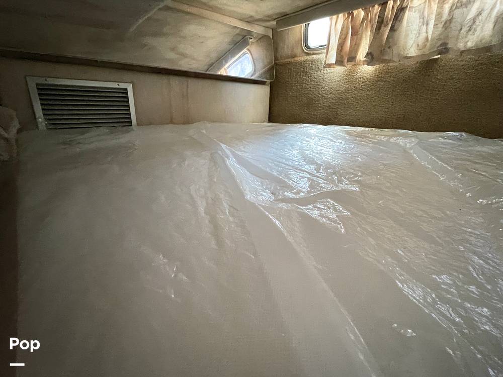 Slide: The Image of Mid Berth - 14843144