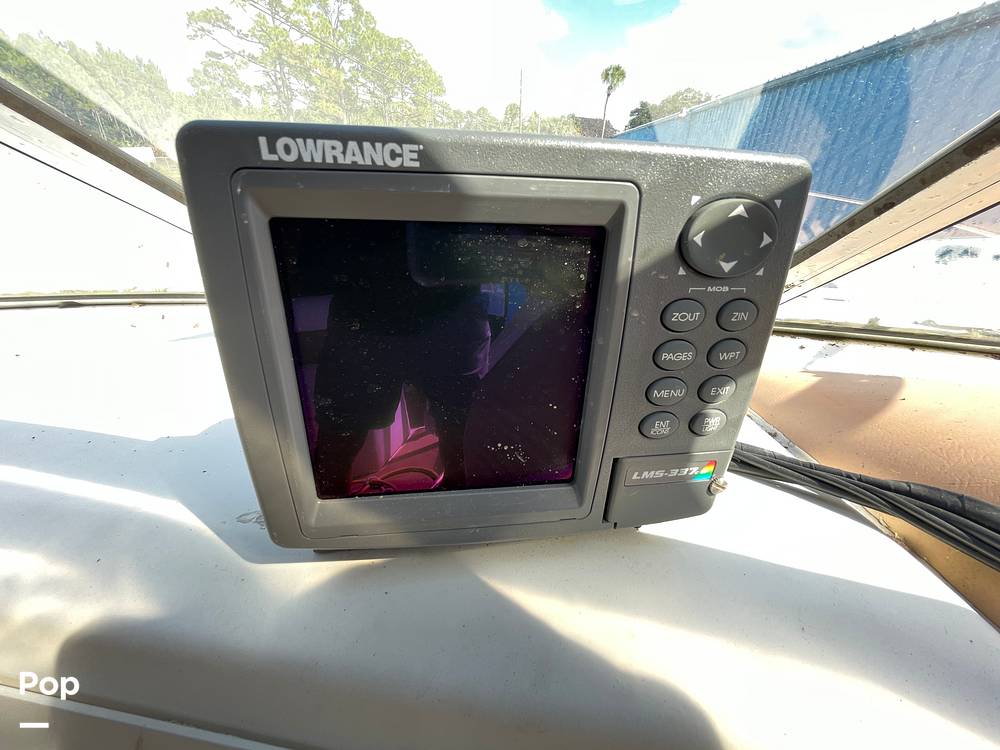 Slide: The Image of Fish Finder - 14843046