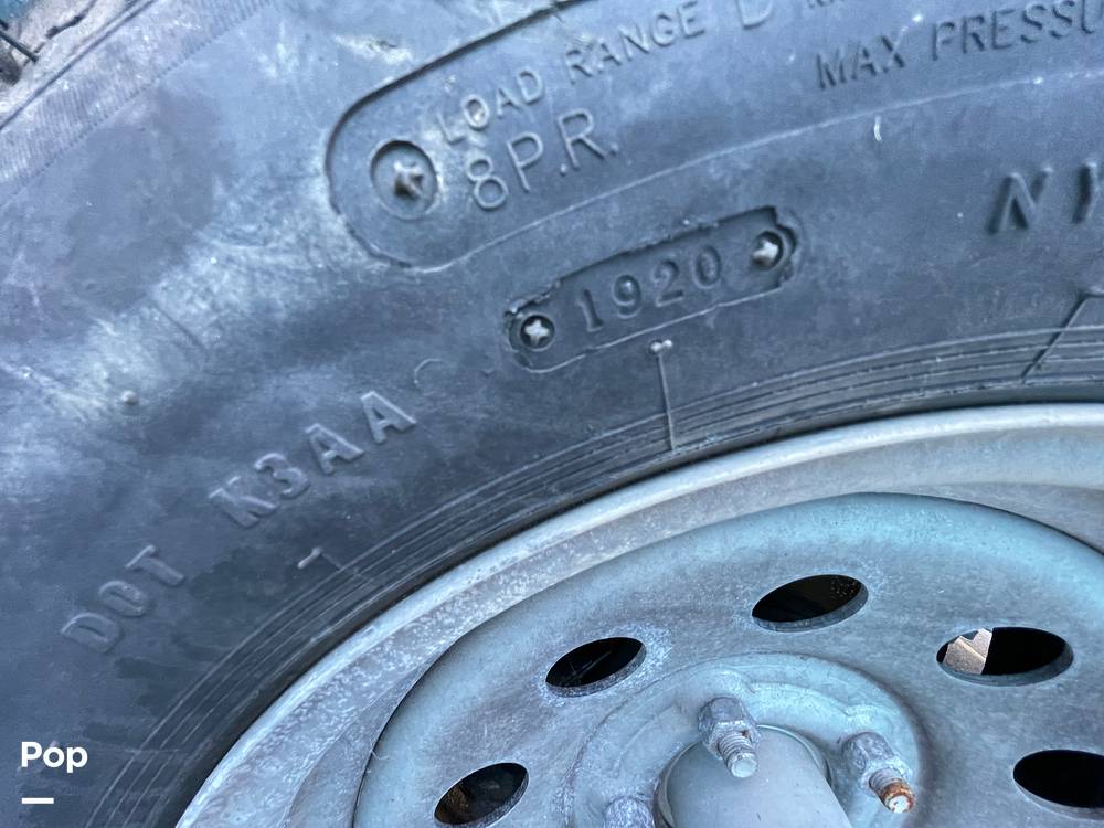 Slide: The Image of Tire Date Code - 14843024
