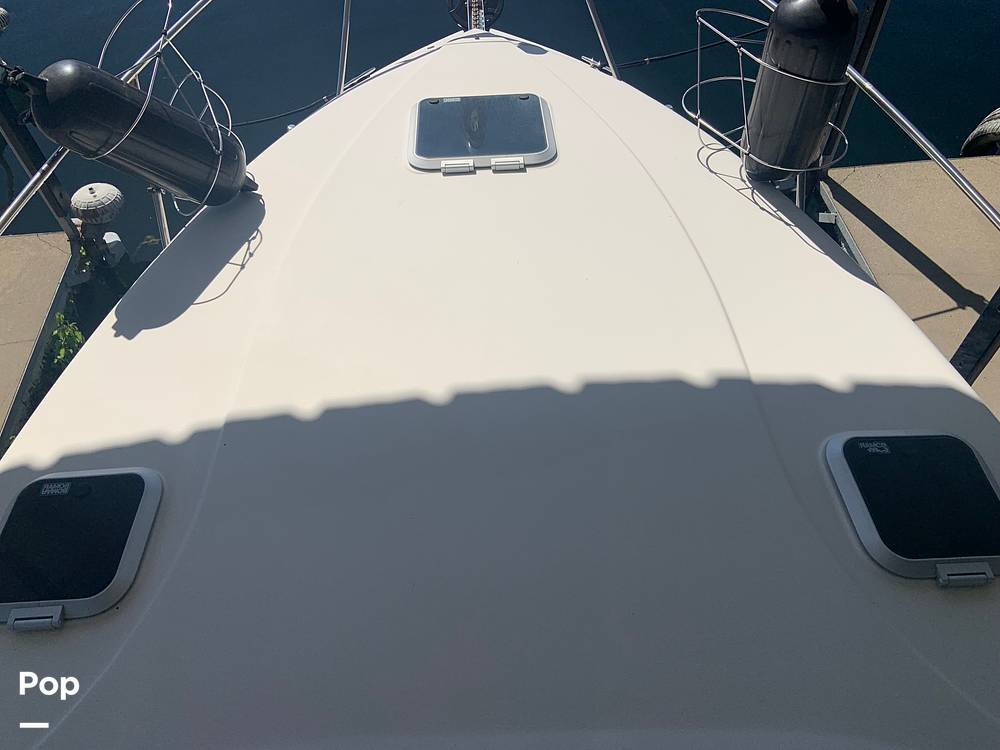 Slide: The Image of Rinker Fiesta Vee 300 2006 - 205