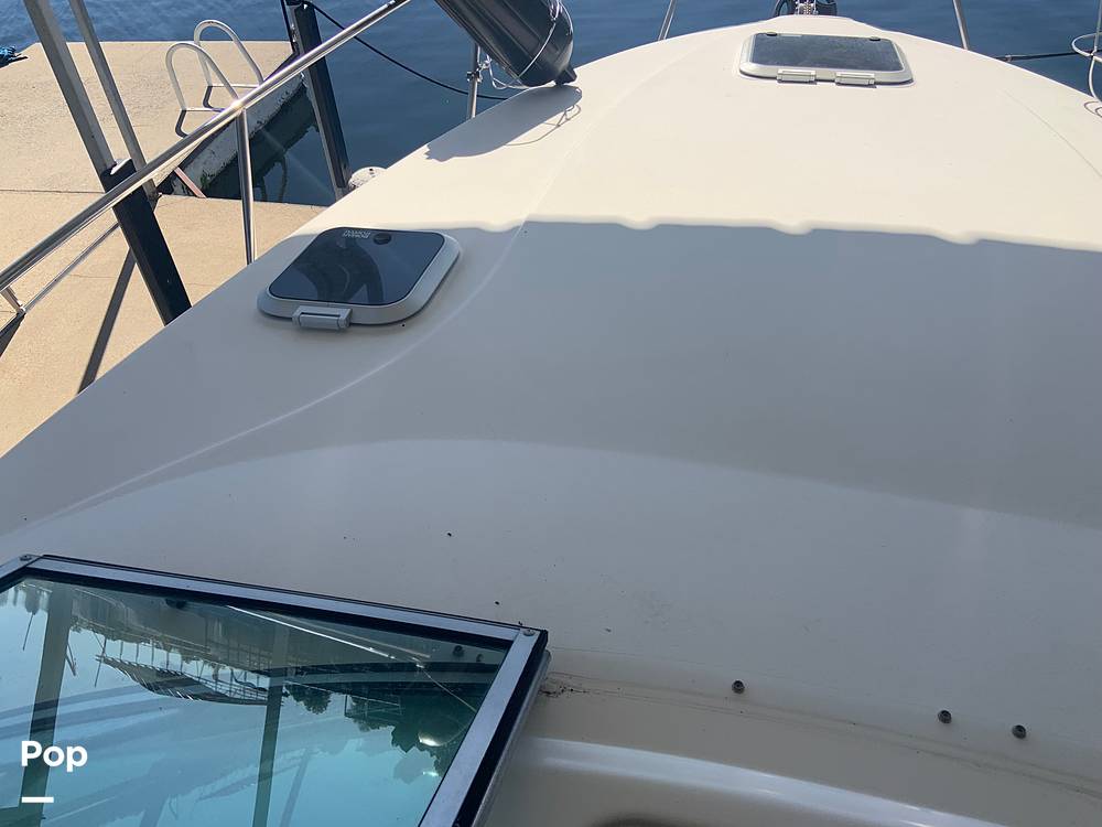 Slide: The Image of Rinker Fiesta Vee 300 2006 - 206