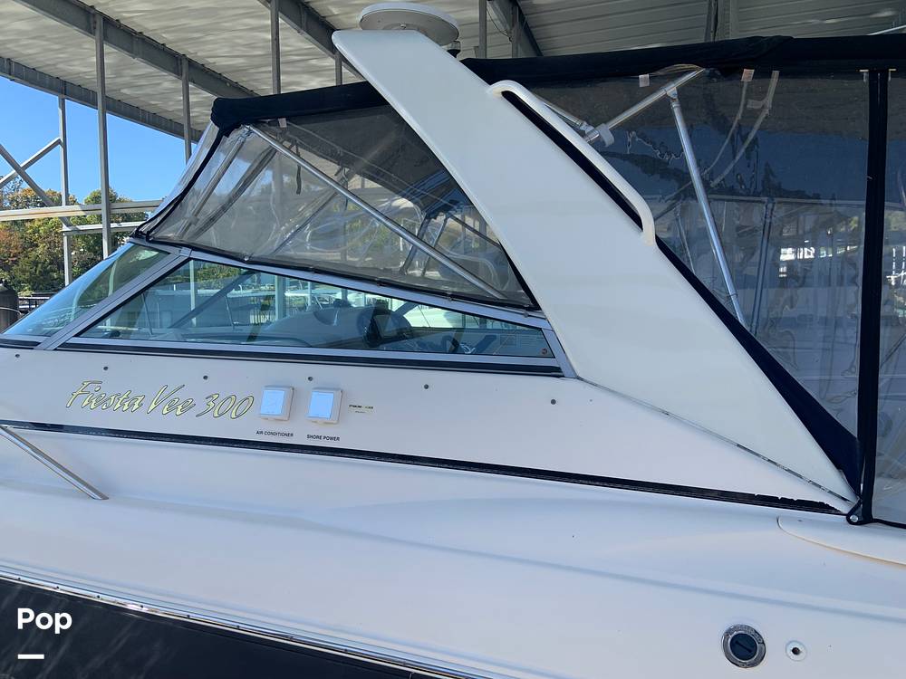 Slide: The Image of Rinker Fiesta Vee 300 2006 - 217
