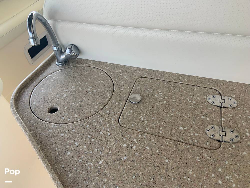 Slide: The Image of Rinker Fiesta Vee 300 2006 - 37