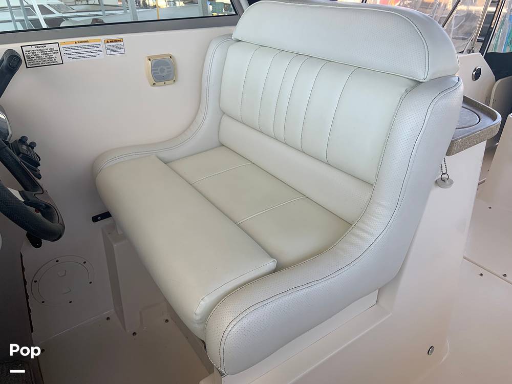 Slide: The Image of Rinker Fiesta Vee 300 2006 - 51