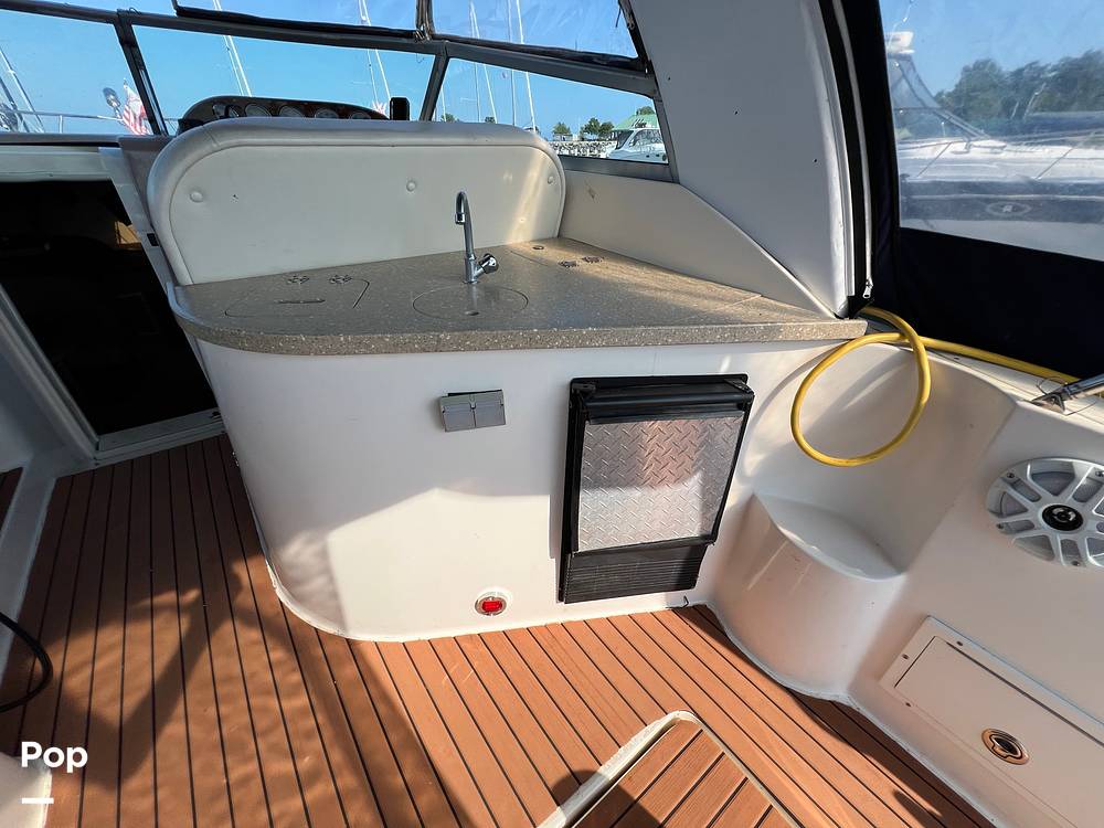 Slide: The Image of Rinker Fiesta Vee 312 2005 - 14667433
