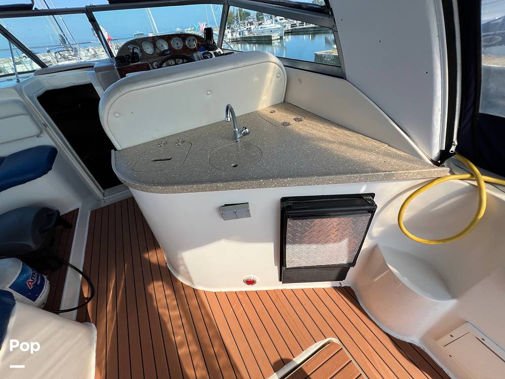 Slide: The Image of Rinker Fiesta Vee 312 2005 - 14667434
