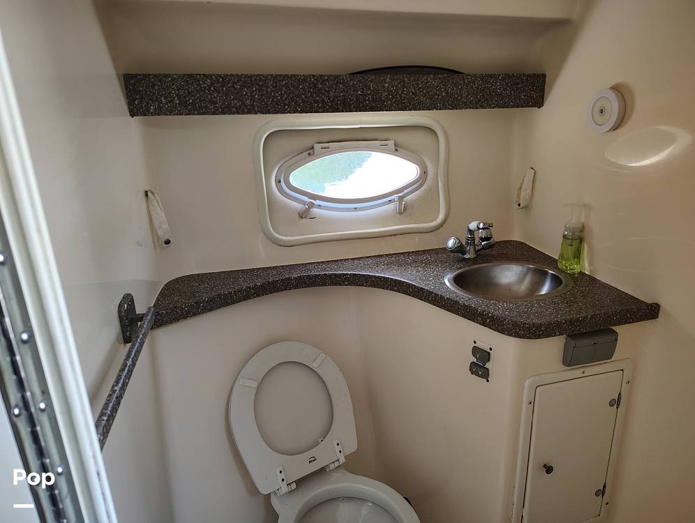 Slide: The Image of Rinker Fiesta Vee 312 2005 - 14735842