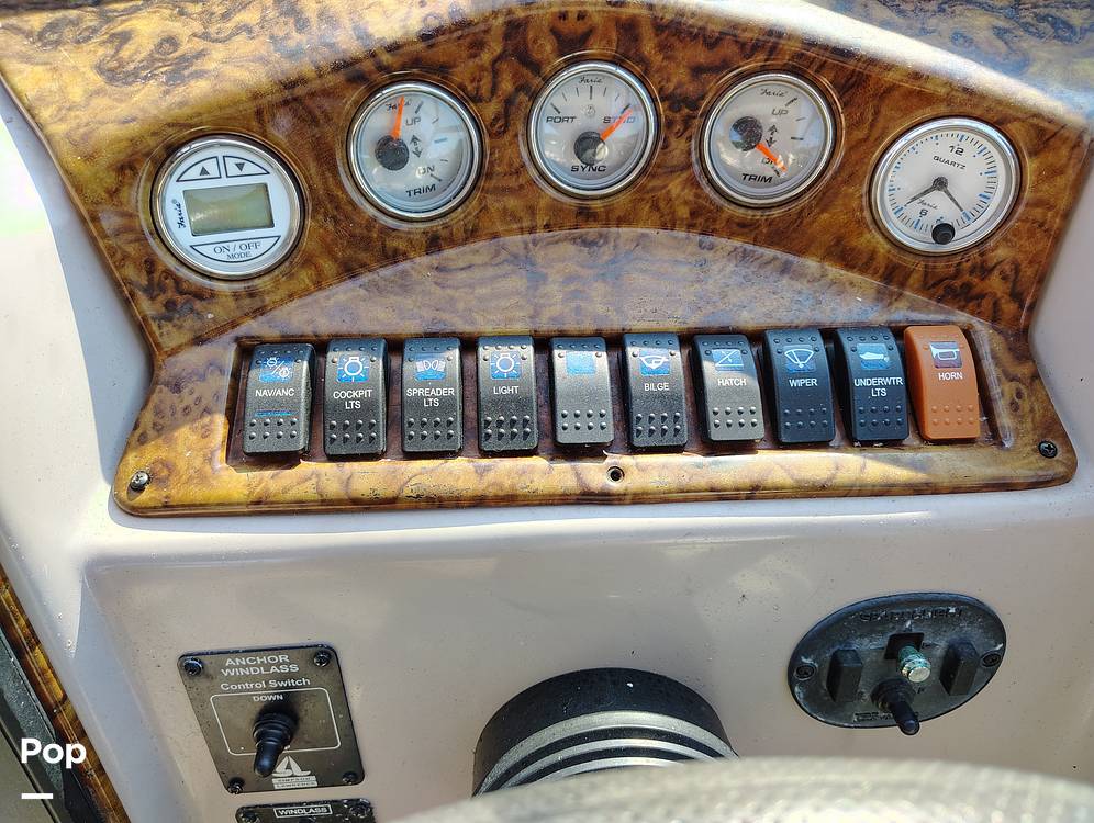 Slide: The Image of Rinker Fiesta Vee 312 2005 - 14735848
