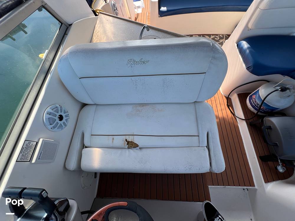 Slide: The Image of Rinker Fiesta Vee 312 2005 - 14667476