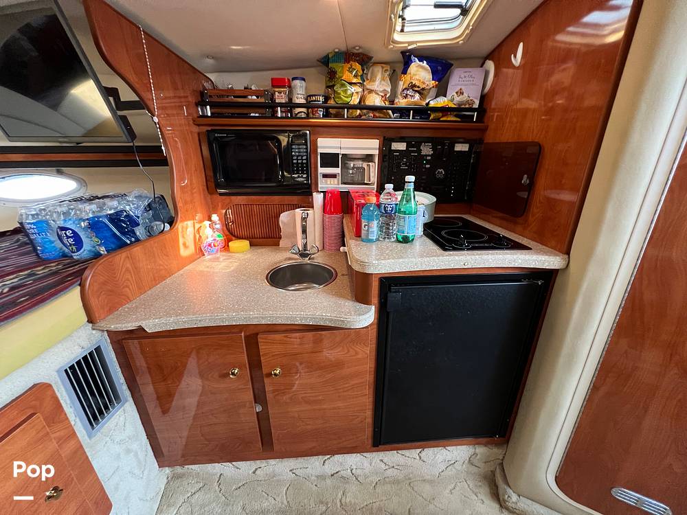 Slide: The Image of Rinker Fiesta Vee 312 2005 - 14667489
