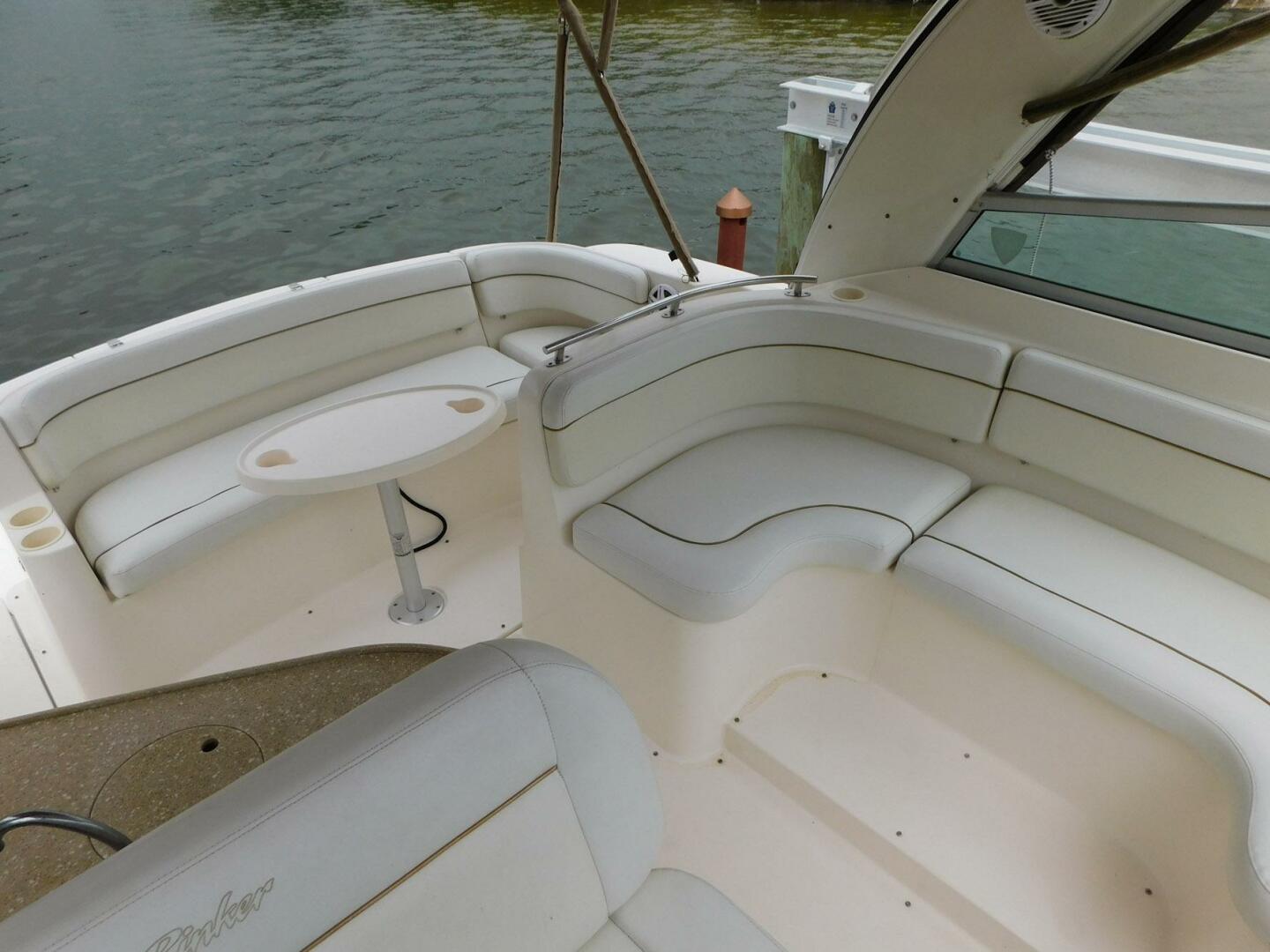 Slide: The Image of Rinker Fiesta Vee 320 2006 - 4202289