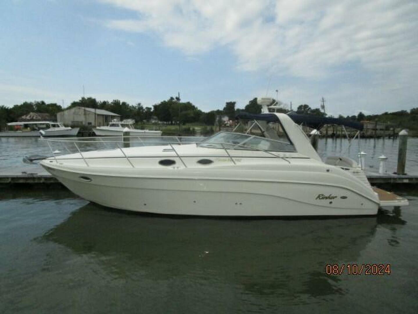 Slide: The Image of 34' Rinker port profile - 4575019