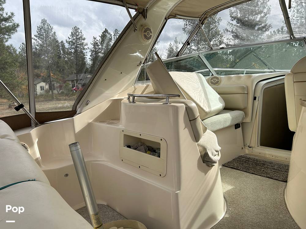 Slide: The Image of 2005 RINKER FIESTA VEE 342 - 10