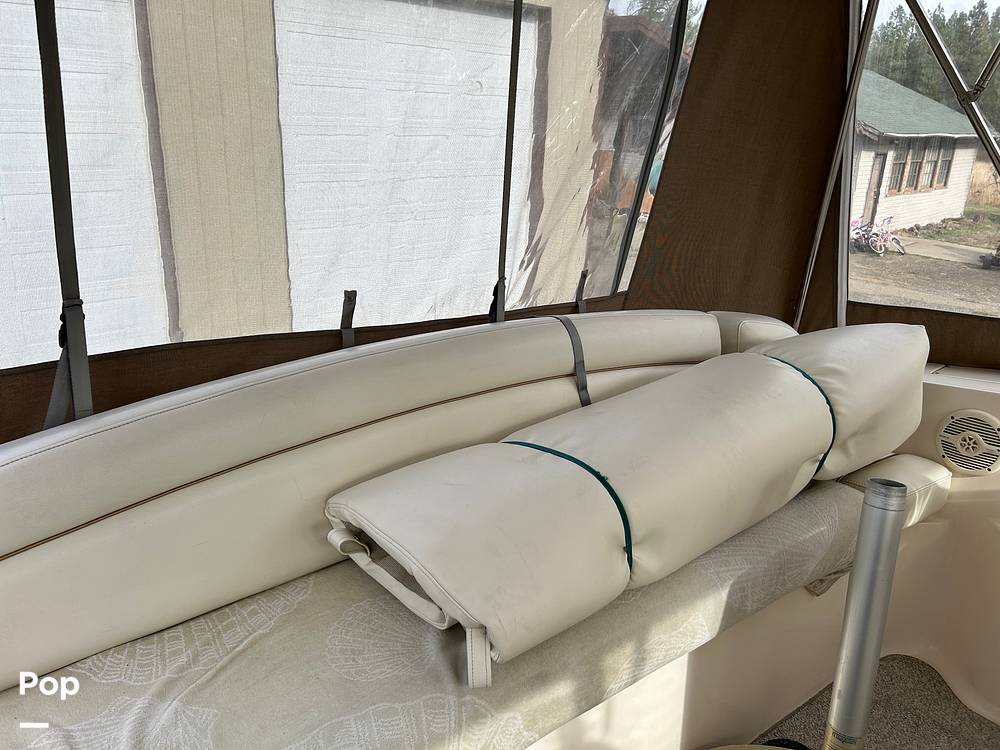 Slide: The Image of Rinker Fiesta Vee 342 2005 - 102