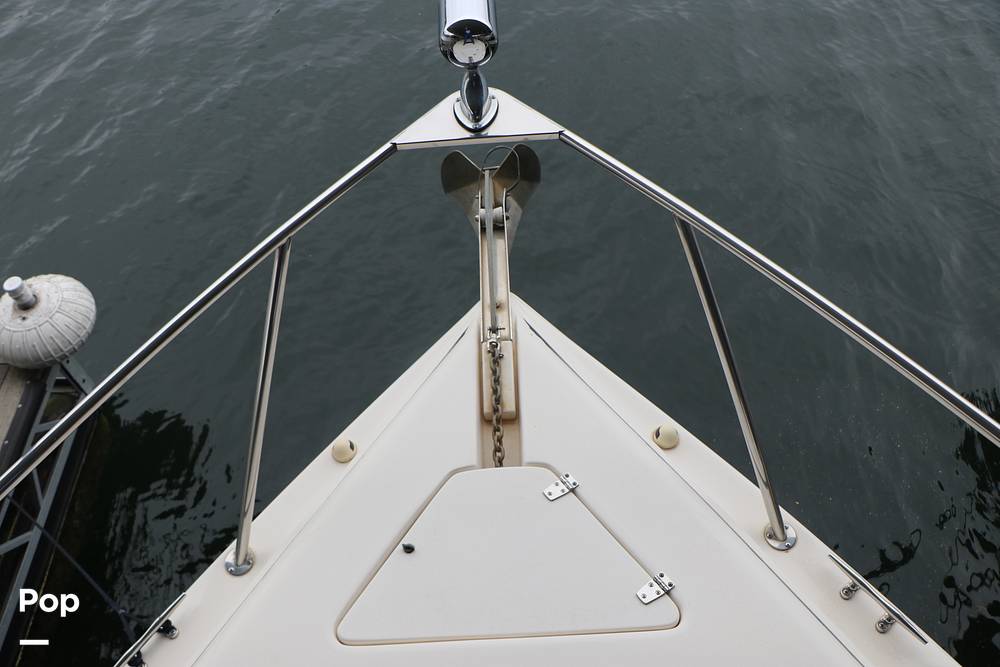 Slide: The Image of Rinker Fiesta Vee 342 2005 - 15328603