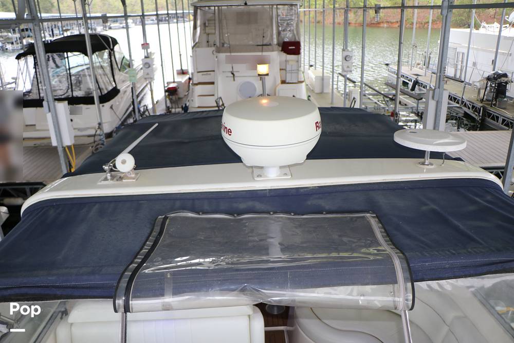 Slide: The Image of Rinker Fiesta Vee 342 2005 - 15328610