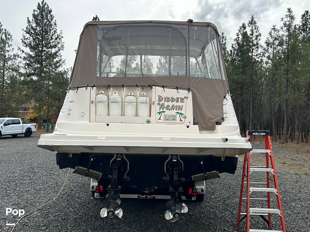 Slide: The Image of Rinker Fiesta Vee 342 2005 - 15