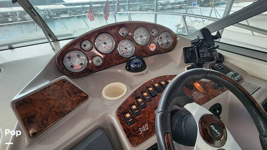 Slide: The Image of Rinker Fiesta Vee 342 2005 - 15289728