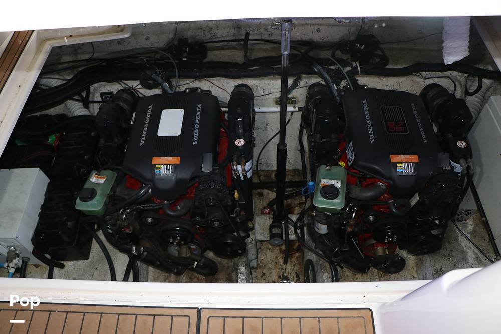 Slide: The Image of Rinker Fiesta Vee 342 2005 - 15328611