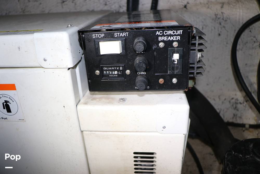 Slide: The Image of Rinker Fiesta Vee 342 2005 - 15328619