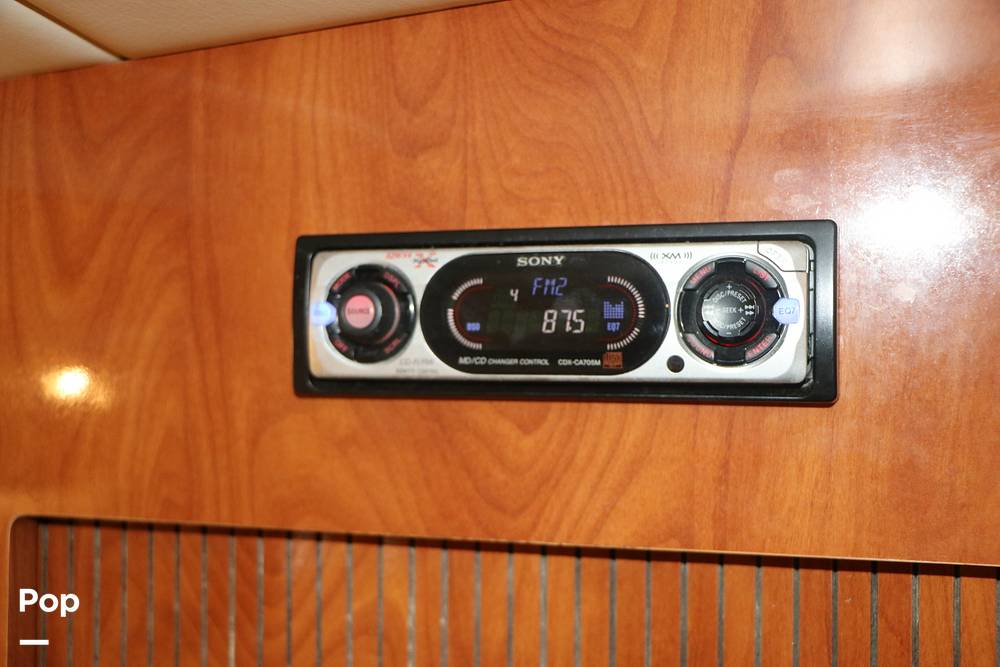 Slide: The Image of Rinker Fiesta Vee 342 2005 - 15328650