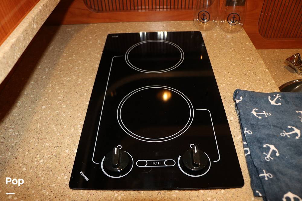 Slide: The Image of Rinker Fiesta Vee 342 2005 - 15328655