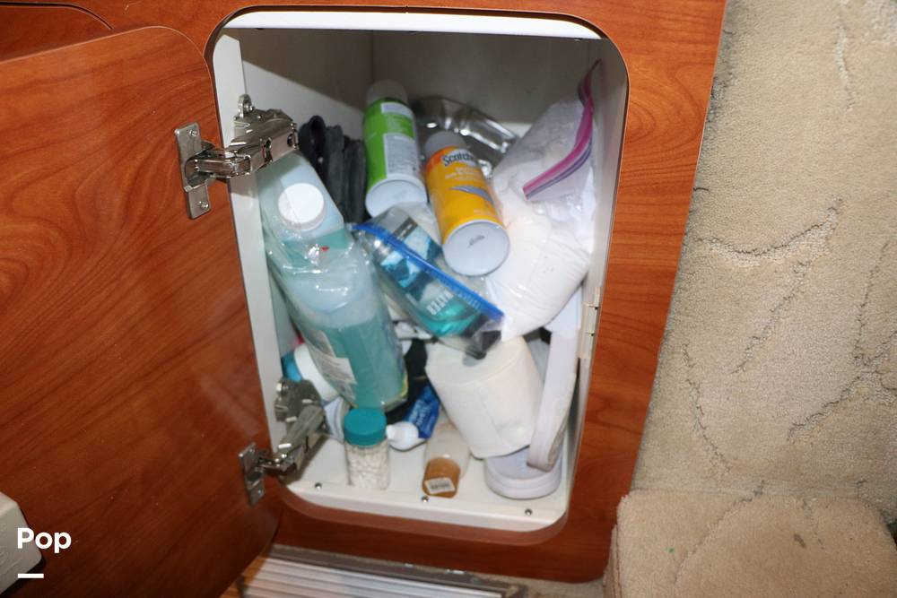 Slide: The Image of Rinker Fiesta Vee 342 2005 - 15328665