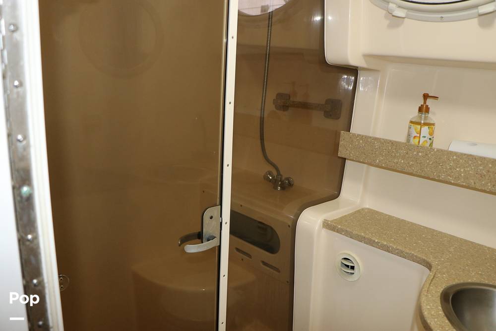 Slide: The Image of Rinker Fiesta Vee 342 2005 - 15328679