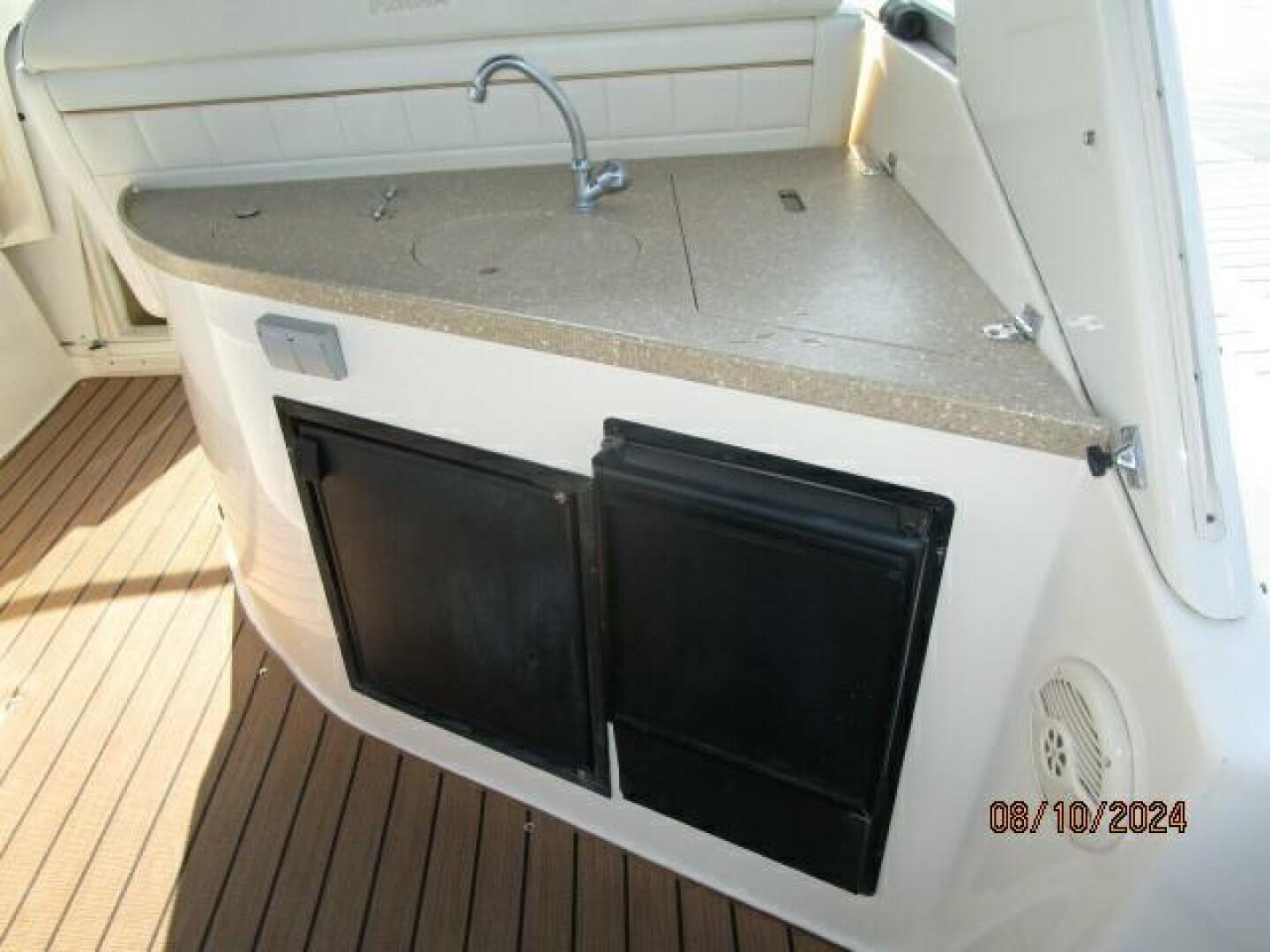 Slide: The Image of 34' Rinker aftdeck wetbar - 4574995