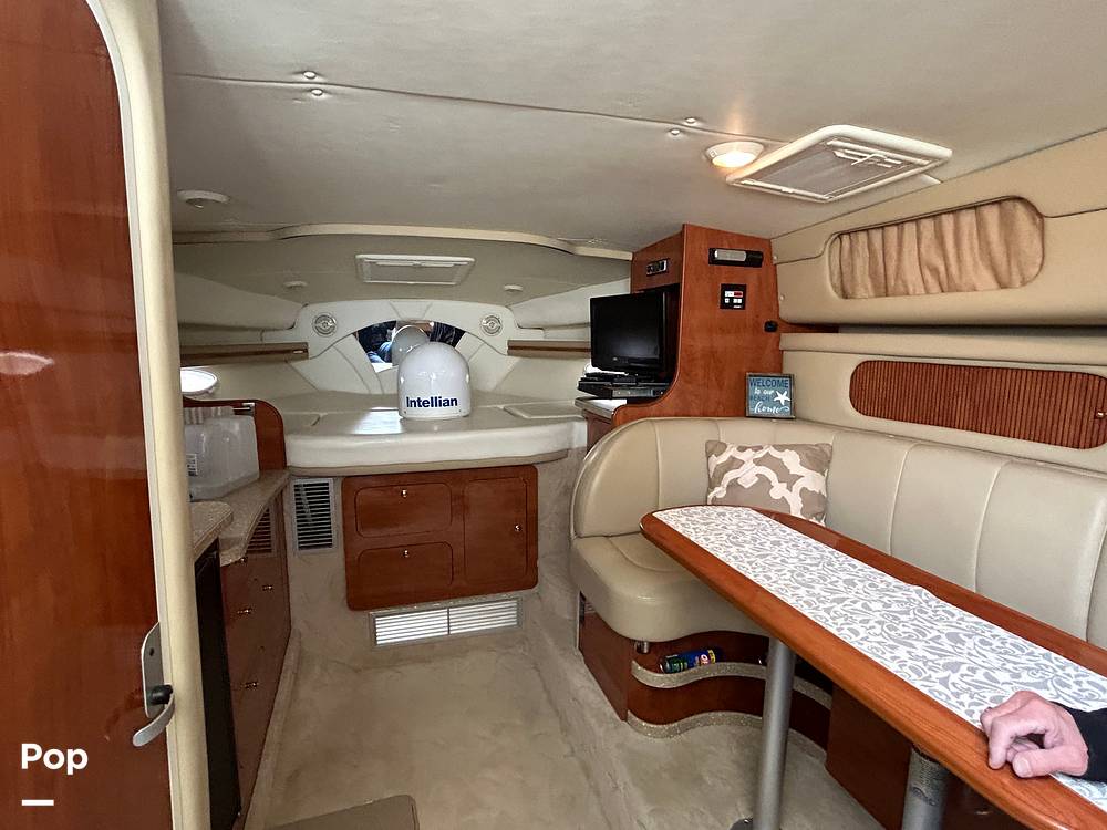 Slide: The Image of Rinker Fiesta Vee 342 2005 - 24