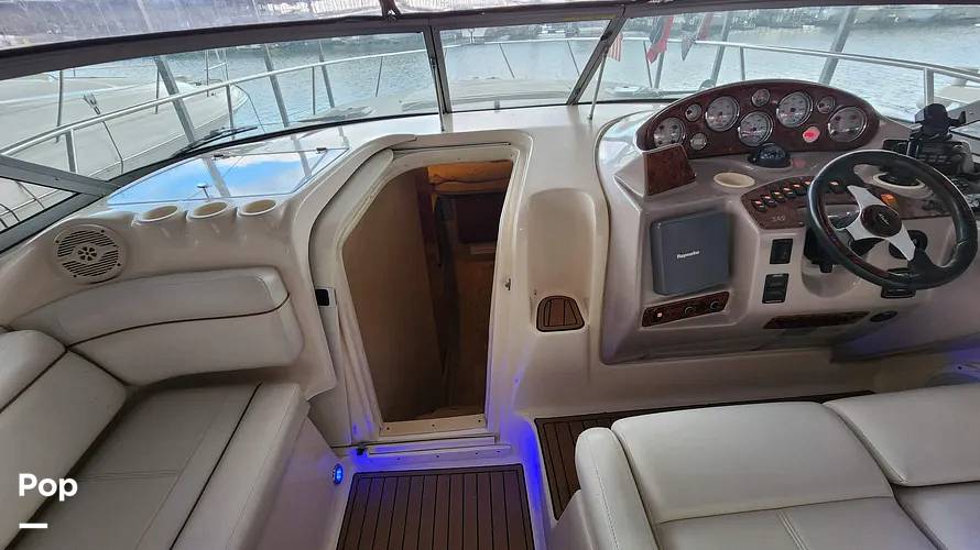 Slide: The Image of Rinker Fiesta Vee 342 2005 - 15289721