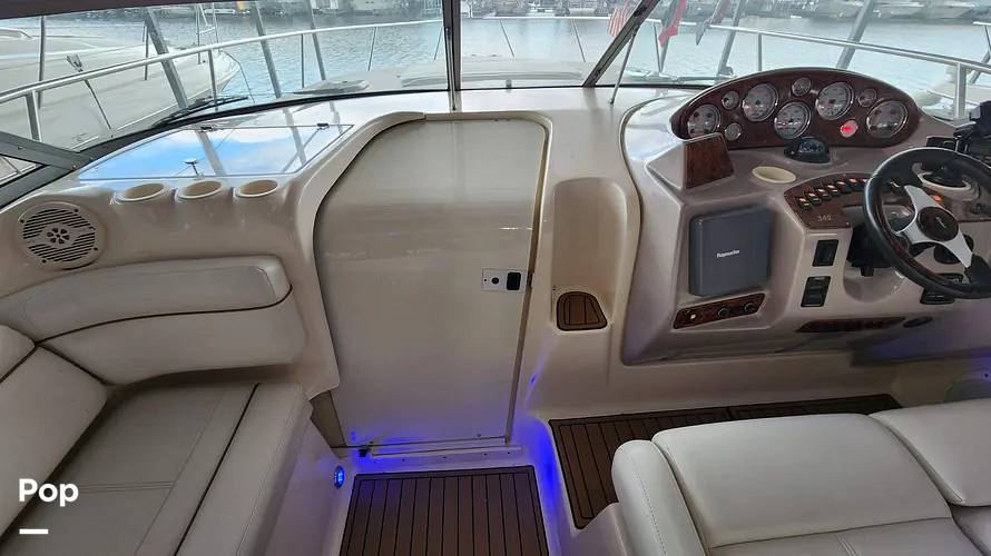 Slide: The Image of Rinker Fiesta Vee 342 2005 - 15289722