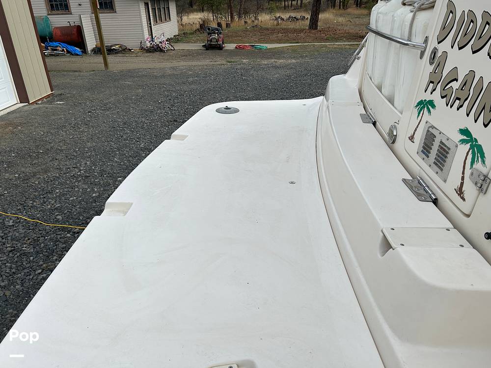 Slide: The Image of Rinker Fiesta Vee 342 2005 - 58