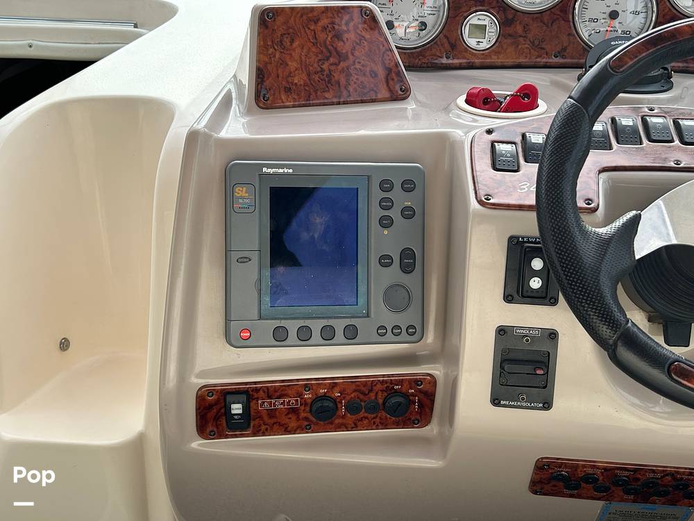 Slide: The Image of Rinker Fiesta Vee 342 2005 - 71