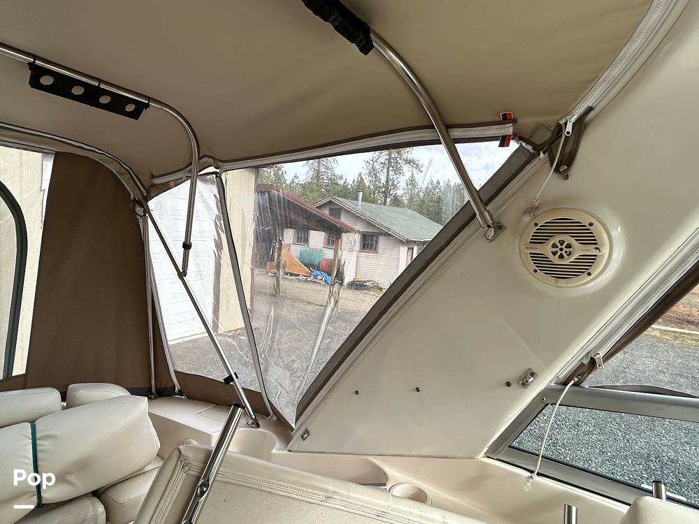 Slide: The Image of Rinker Fiesta Vee 342 2005 - 84