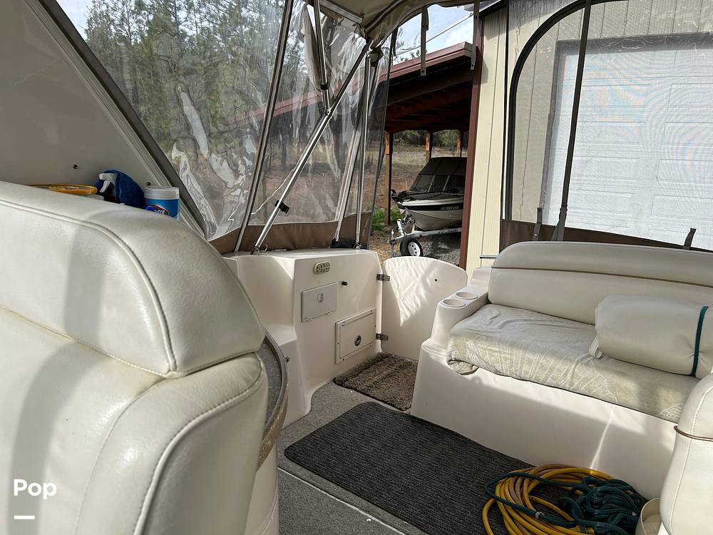 Slide: The Image of Rinker Fiesta Vee 342 2005 - 92
