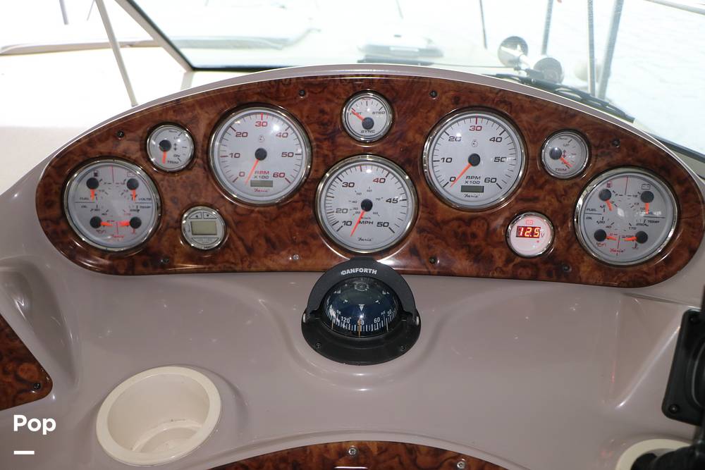 Slide: The Image of Rinker Fiesta Vee 342 2005 - 15328587