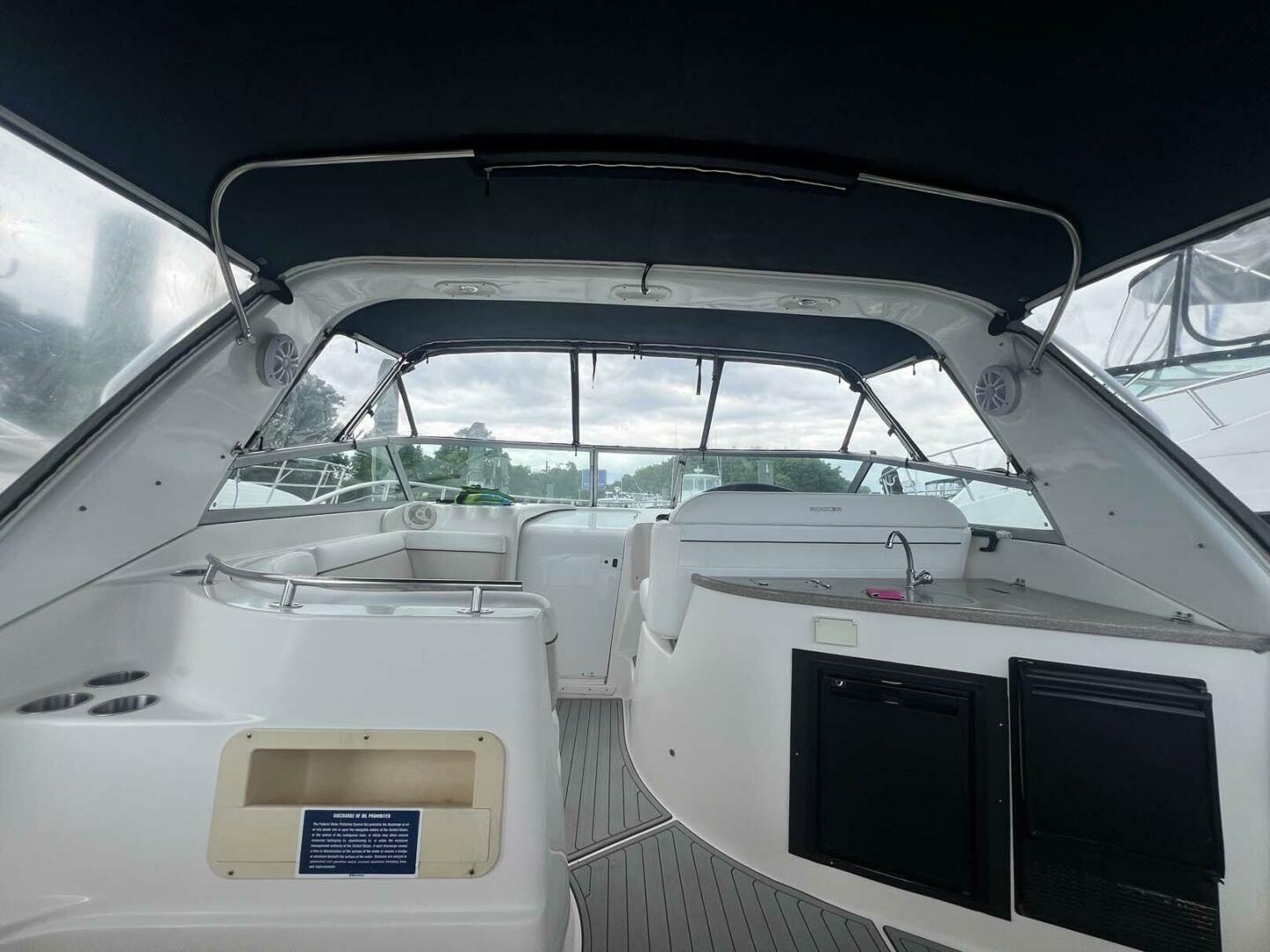 Slide: The Image of Rinker Fiesta Vee 342 2006 - 4476995