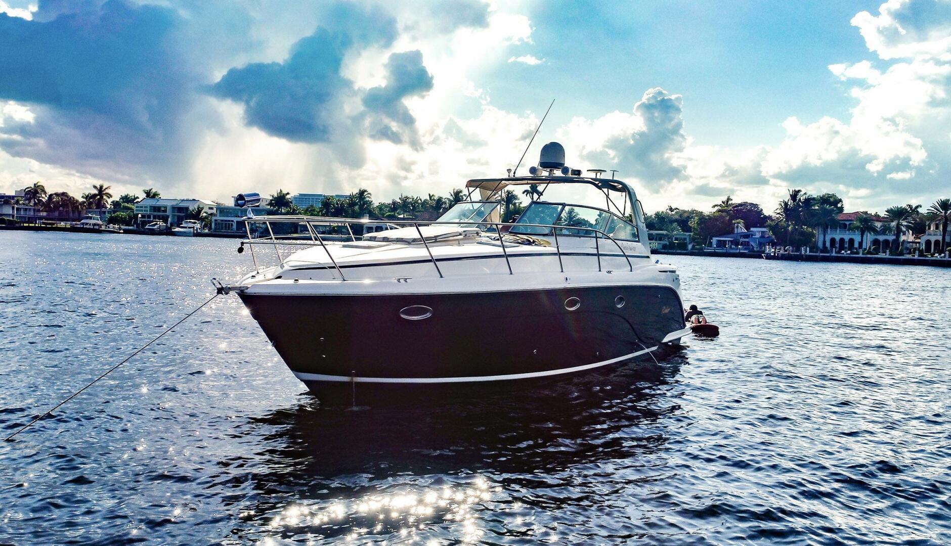 Slide: The Image of Rinker Fiesta Vee 410 2005 - 5229206