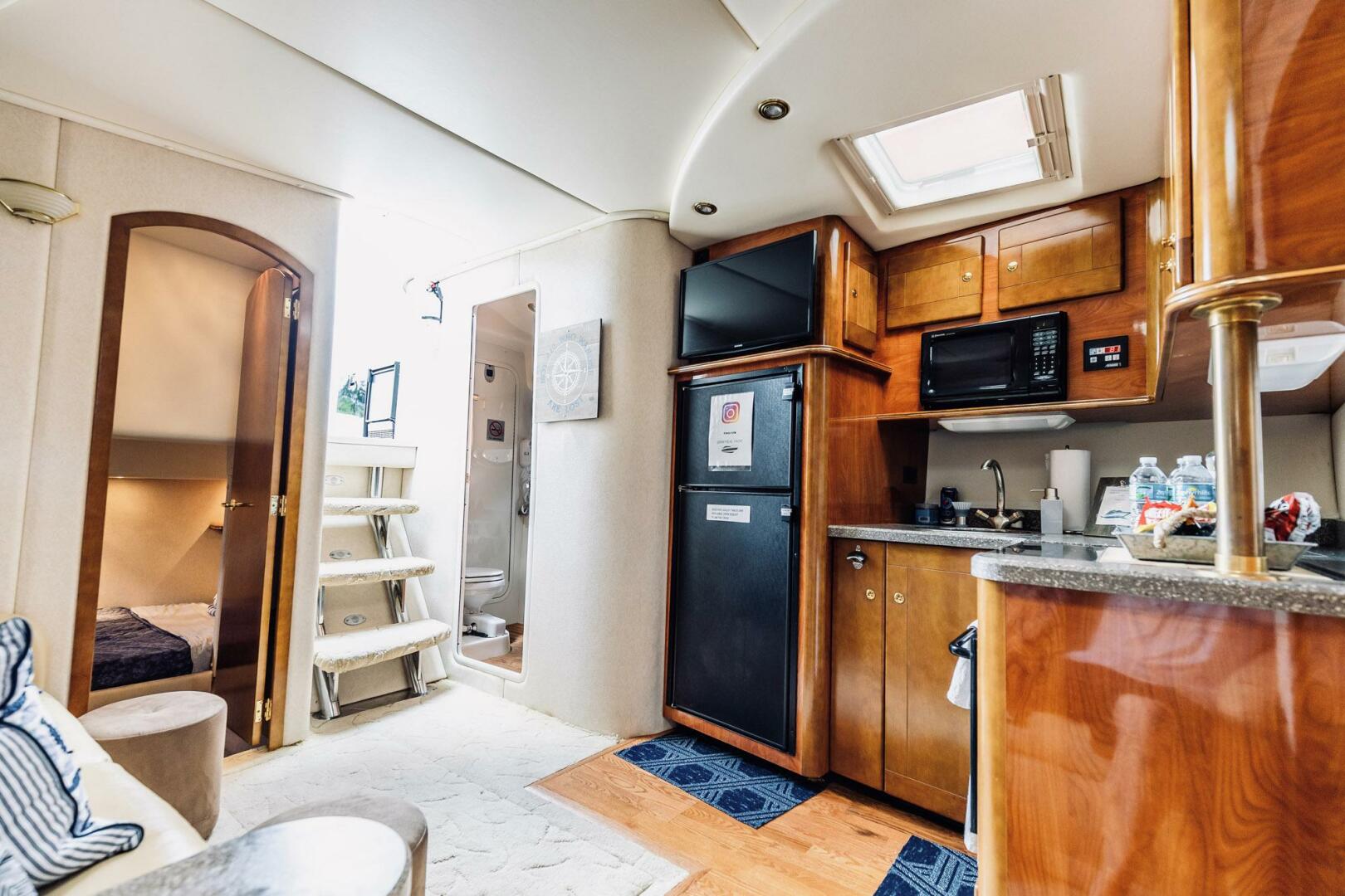 Slide: The Image of Rinker Fiesta Vee 410 2005 - 5229209